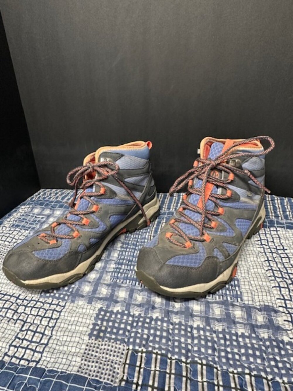 Merrell Hikers Woman's Size 10 - Picture 7 of 12
